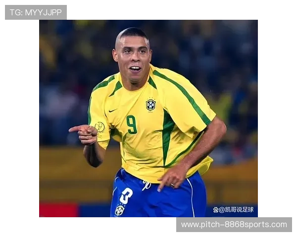 足球球星不雅行为引发舆论热议影响职业形象与公众信任