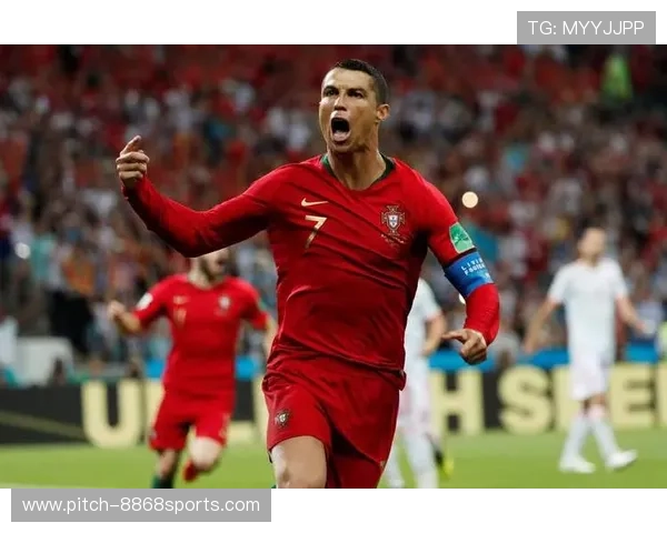 足球赛事精彩瞬间：回顾历史上几位球星单场进球创纪录的传奇表现